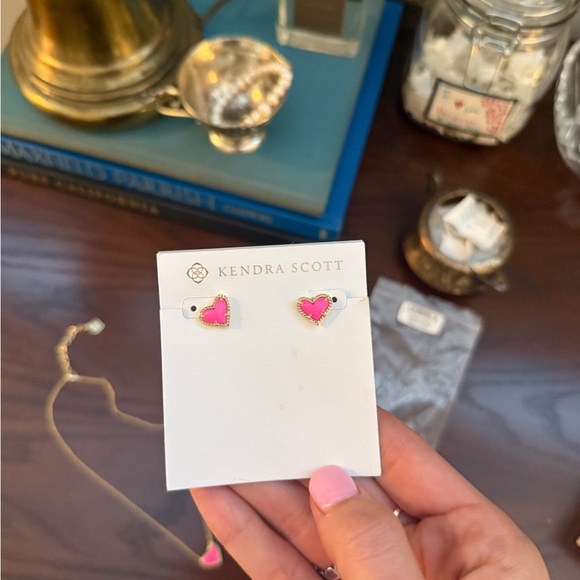 Kendra Scott Gold Pink Heart Necklace and Pink Heart Earrings - Picture 3 of 8